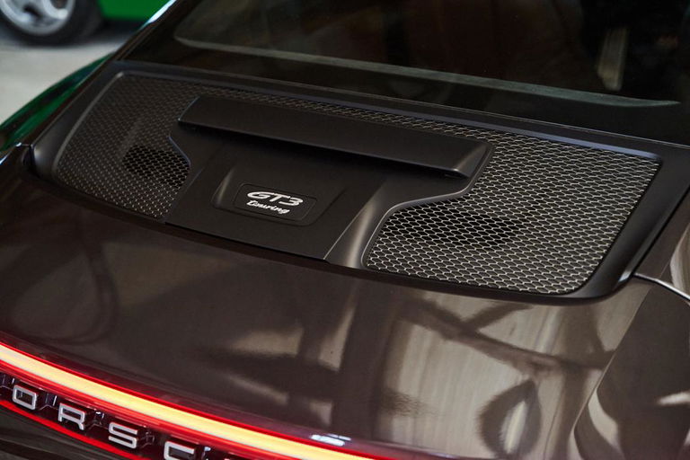 Porsche 992 GT3 Touring