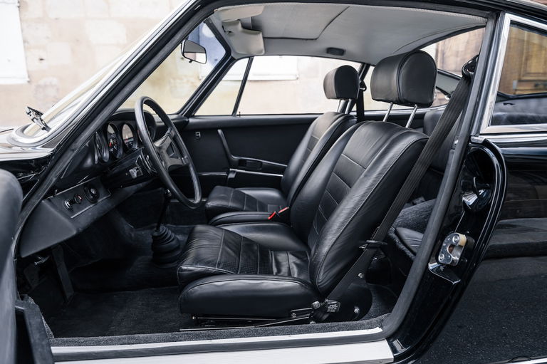 Porsche 911 S (F-Modell)