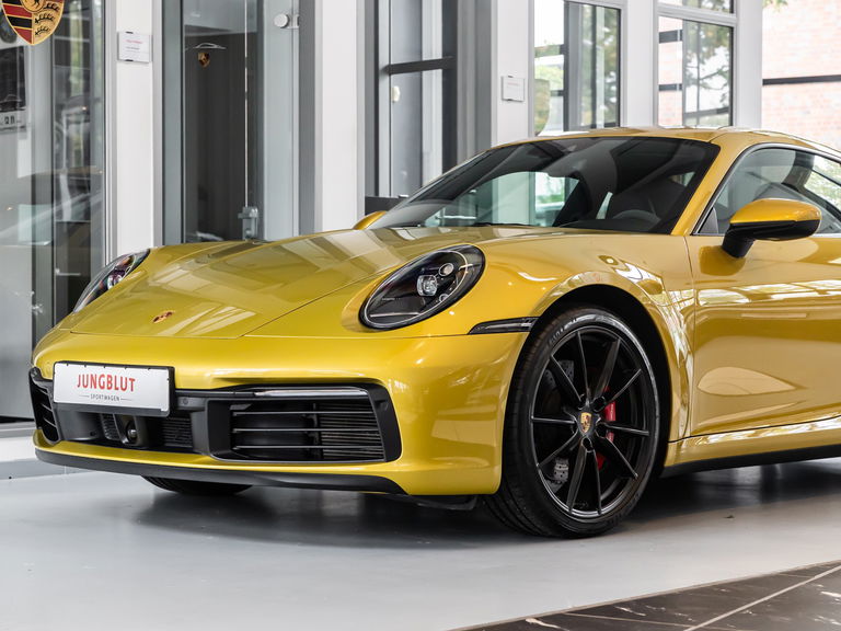 Porsche 992 Carrera S