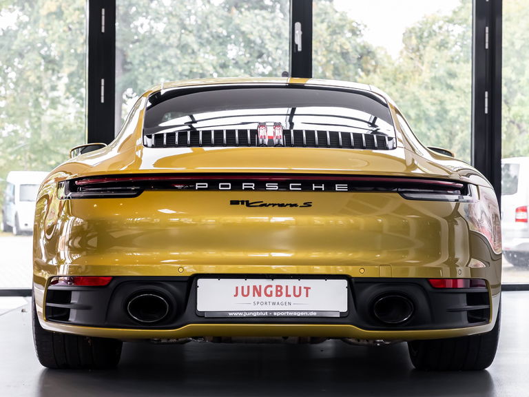 Porsche 992 Carrera S