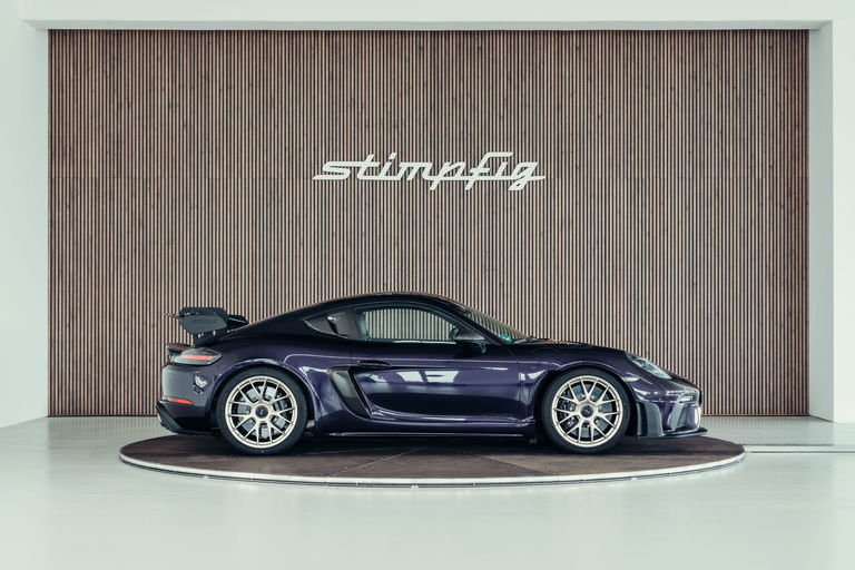 Porsche 718 Cayman GT4 RS