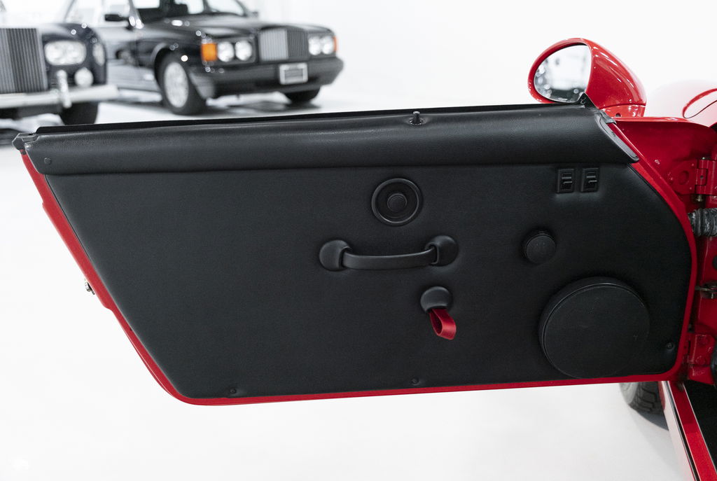 Porsche 964 Carrera 2 Speedster