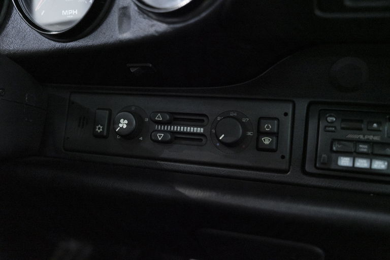 Porsche 964 Carrera 2 Speedster