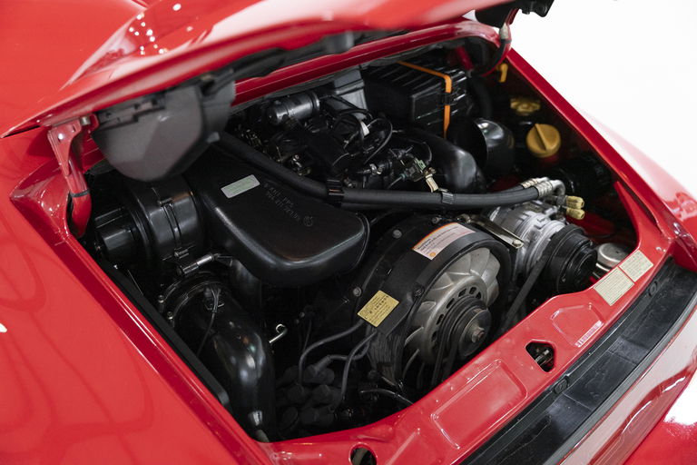 Porsche 964 Carrera 2 Speedster