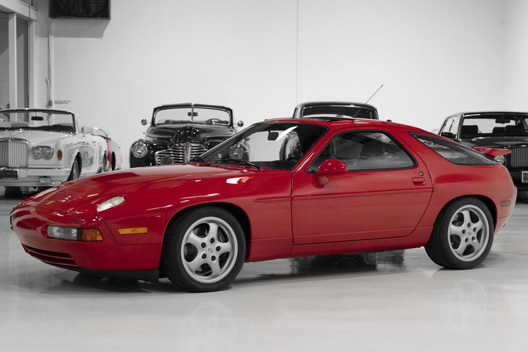 Porsche 928 GTS