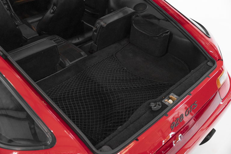 Porsche 928 GTS