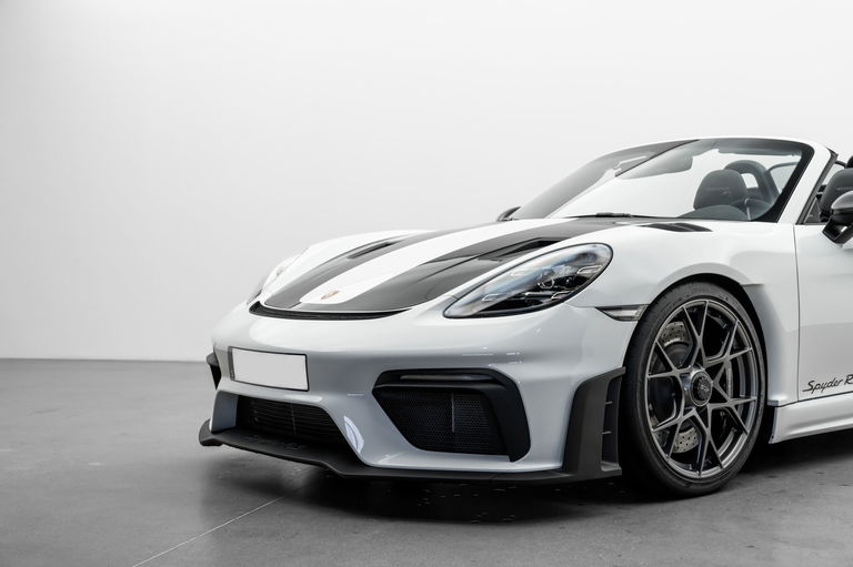 Porsche 718 Spyder RS