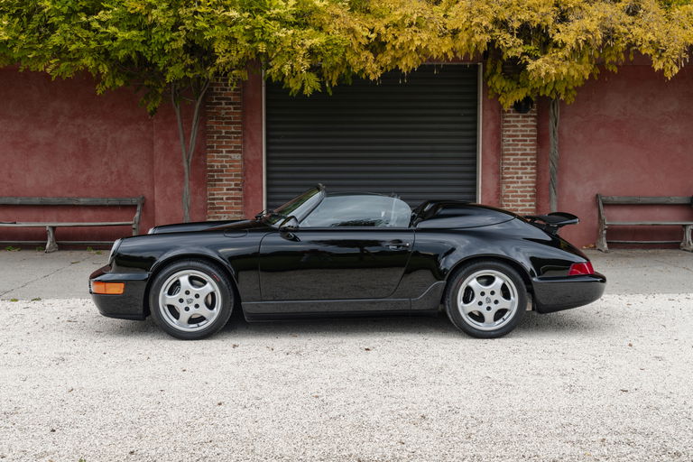 Porsche 964 Carrera 2 Speedster