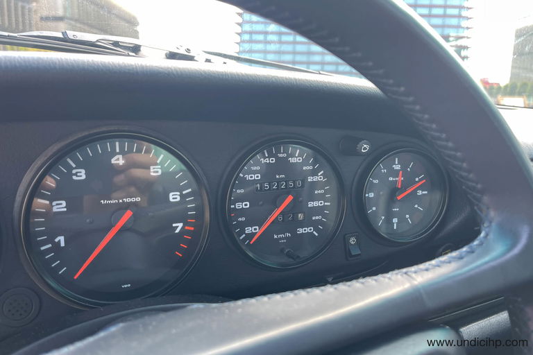 Porsche 964 Carrera 4