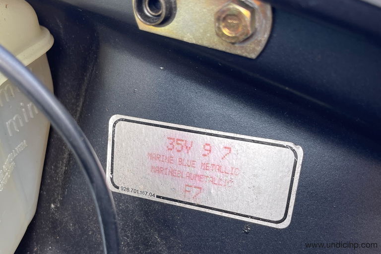 Porsche 964 Carrera 4