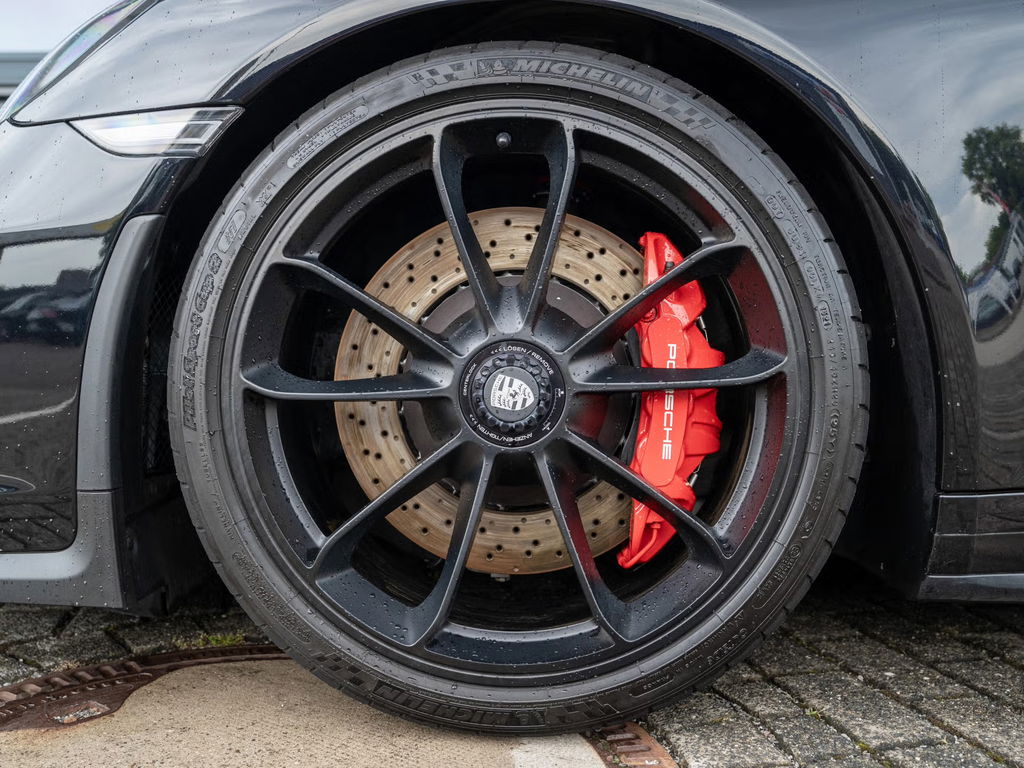 Porsche 991 GT3 Touring
