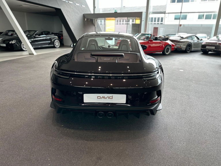 Porsche 992 GT3 Touring