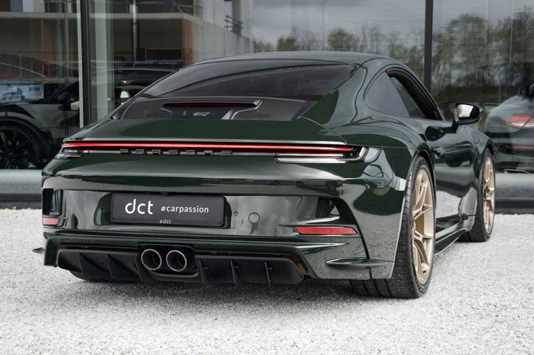 Porsche 992 GT3 Touring