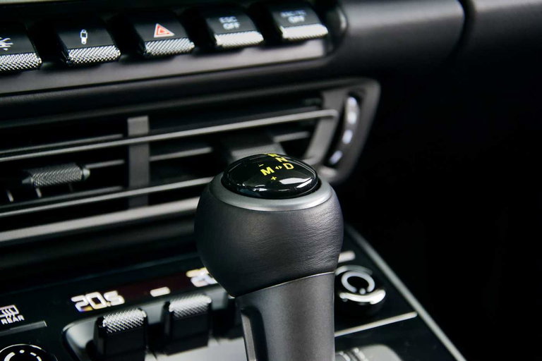 Porsche 992 GT3 Touring