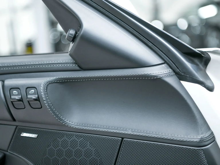 Porsche 997.2 Carrera GTS