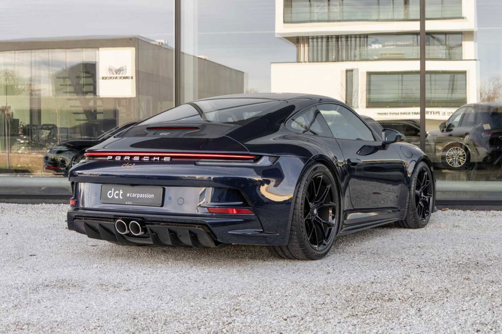 Porsche 992 GT3 Touring
