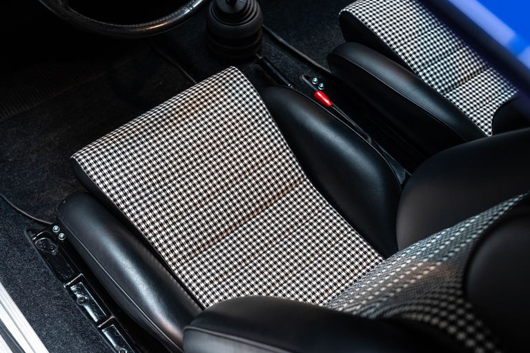 Porsche 911 S (F-Modell)