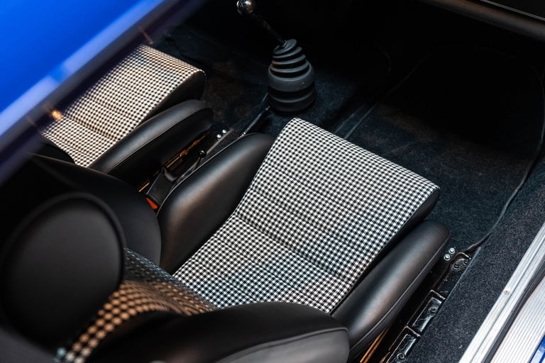 Porsche 911 S (F-Modell)