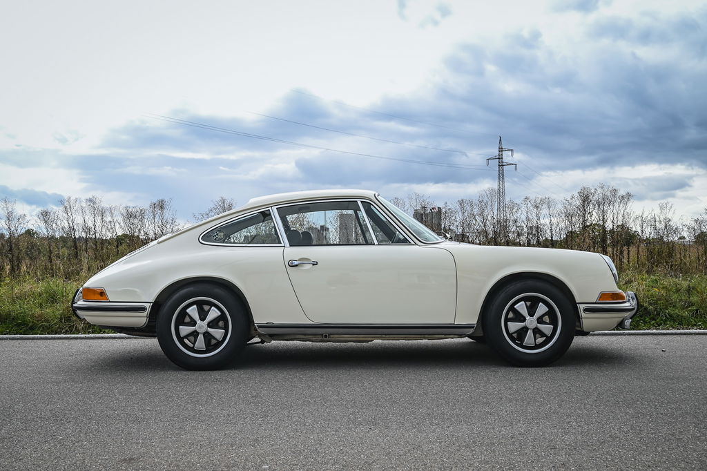 Porsche 911 S (F-Modell)