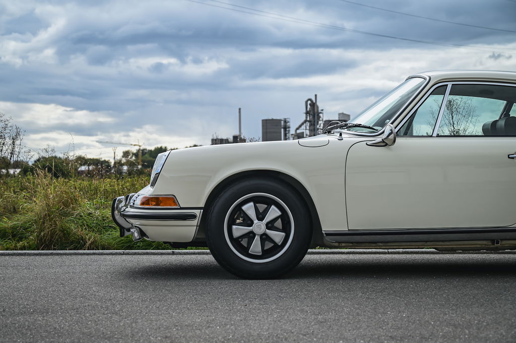 Porsche 911 S (F-Modell)