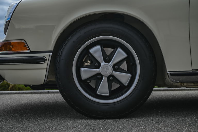 Porsche 911 S (F-Modell)