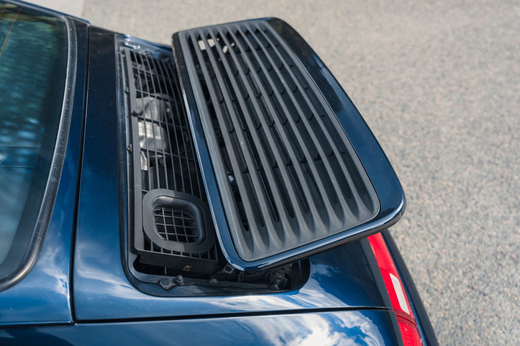 Porsche 993 Carrera 4