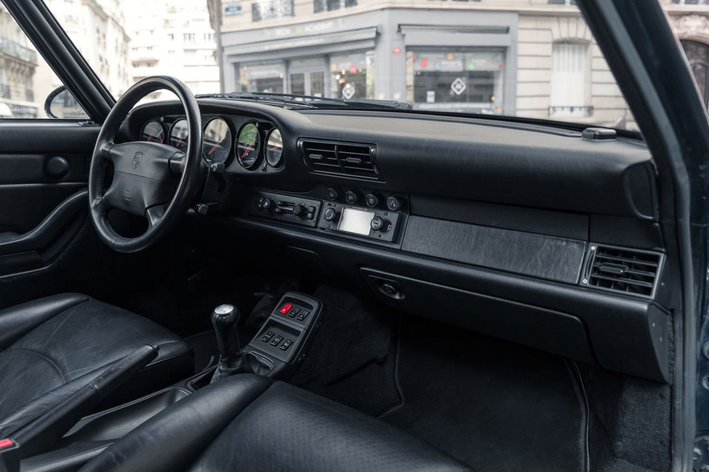 Porsche 993 Carrera 4