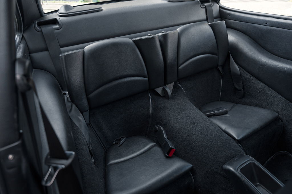 Porsche 993 Carrera 4