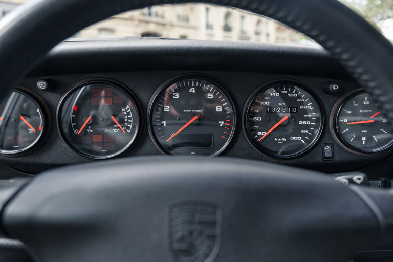 Porsche 993 Carrera 4