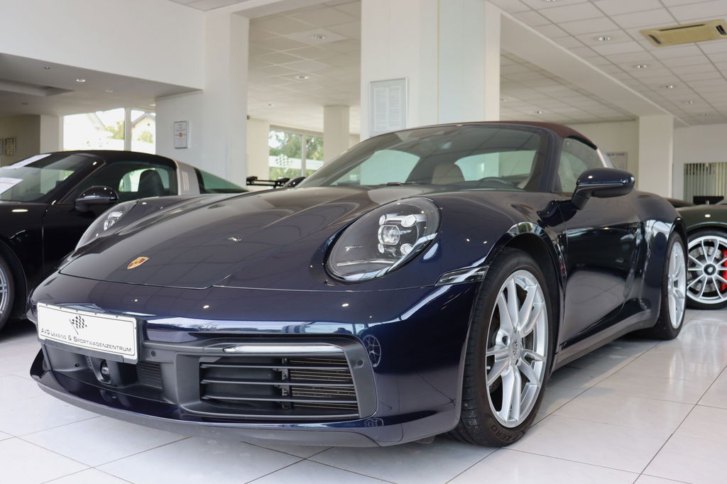 Porsche 992 Targa 4
