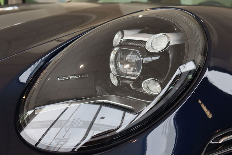 Porsche 992 Targa 4