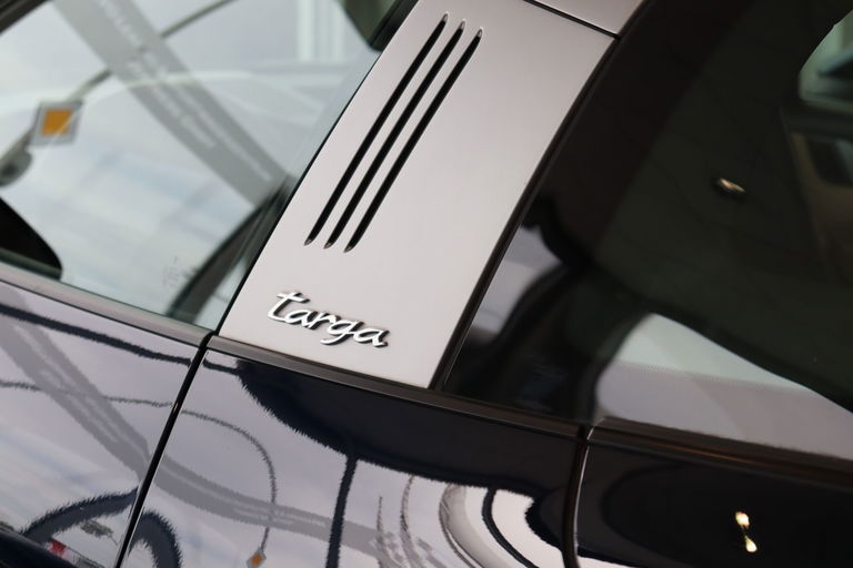 Porsche 992 Targa 4