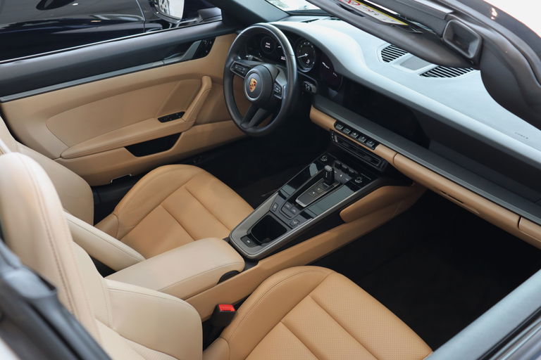 Porsche 992 Targa 4