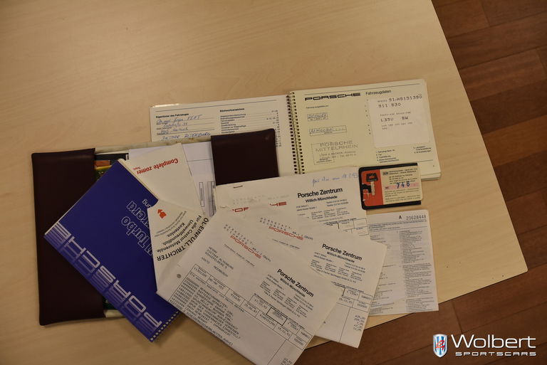 Porsche 911 Carrera 3.2