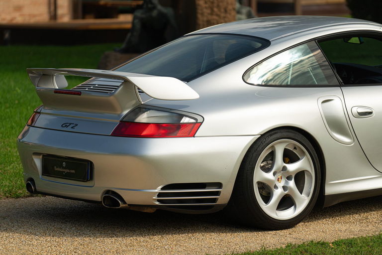 Porsche 996 GT2