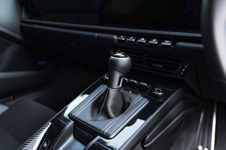 Porsche 992 GT3 Touring