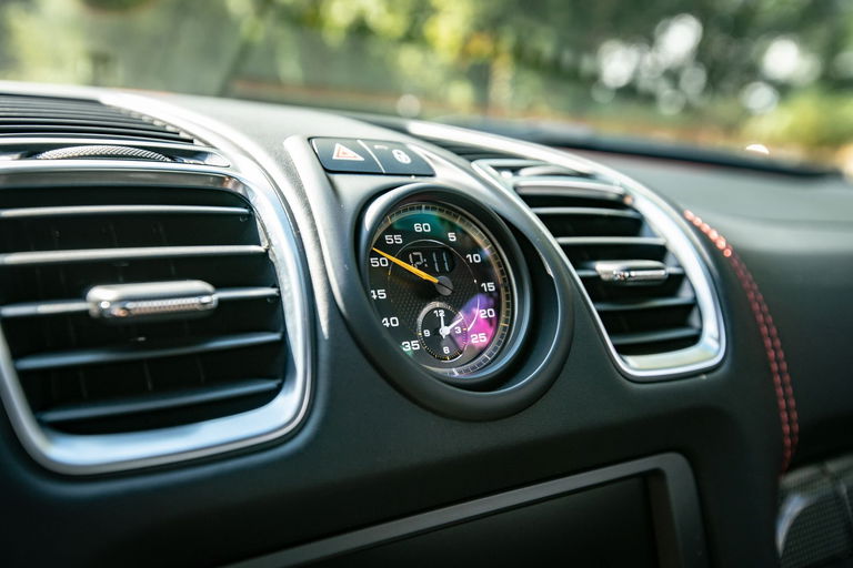 Porsche 981 Cayman GT4