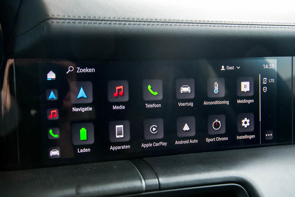 Porsche Taycan Sport Turismo