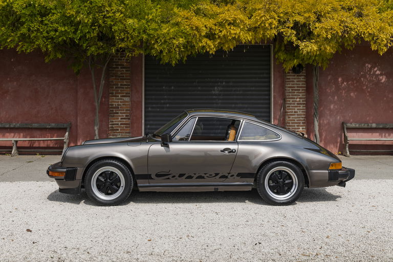 Porsche 911 Carrera 3,0
