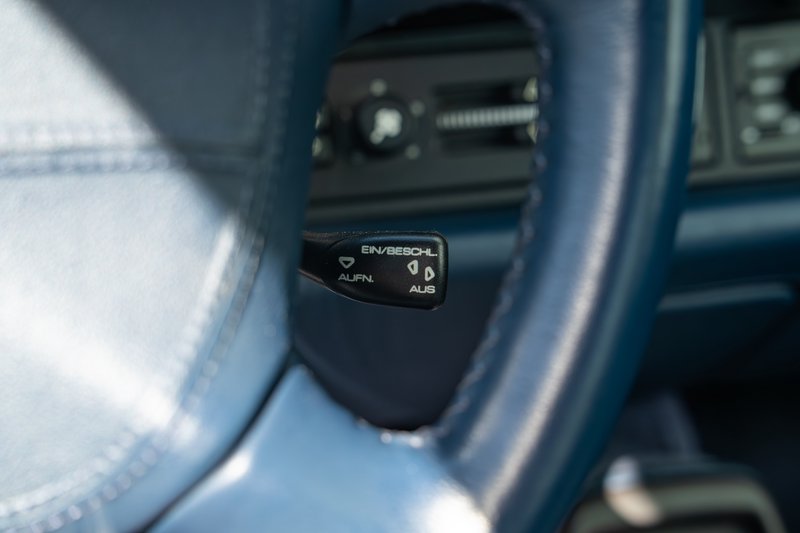 Porsche 993 Carrera 4S