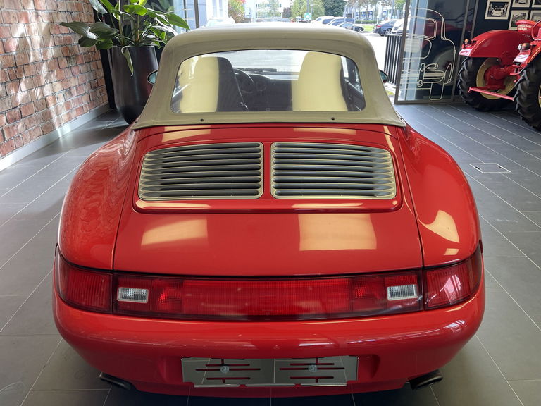 Porsche 993 Carrera 4