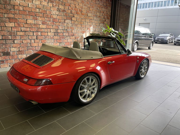 Porsche 993 Carrera 4