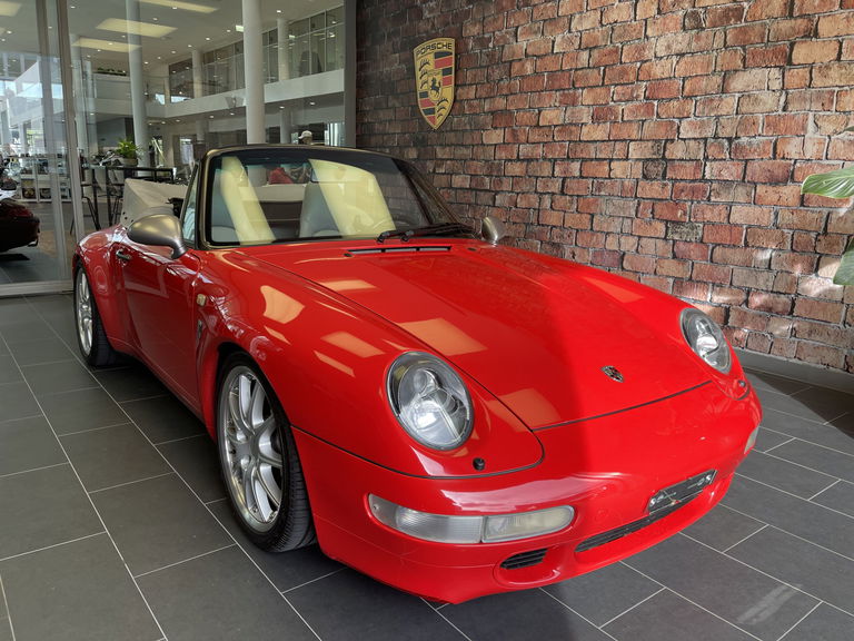 Porsche 993 Carrera 4