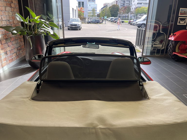 Porsche 993 Carrera 4