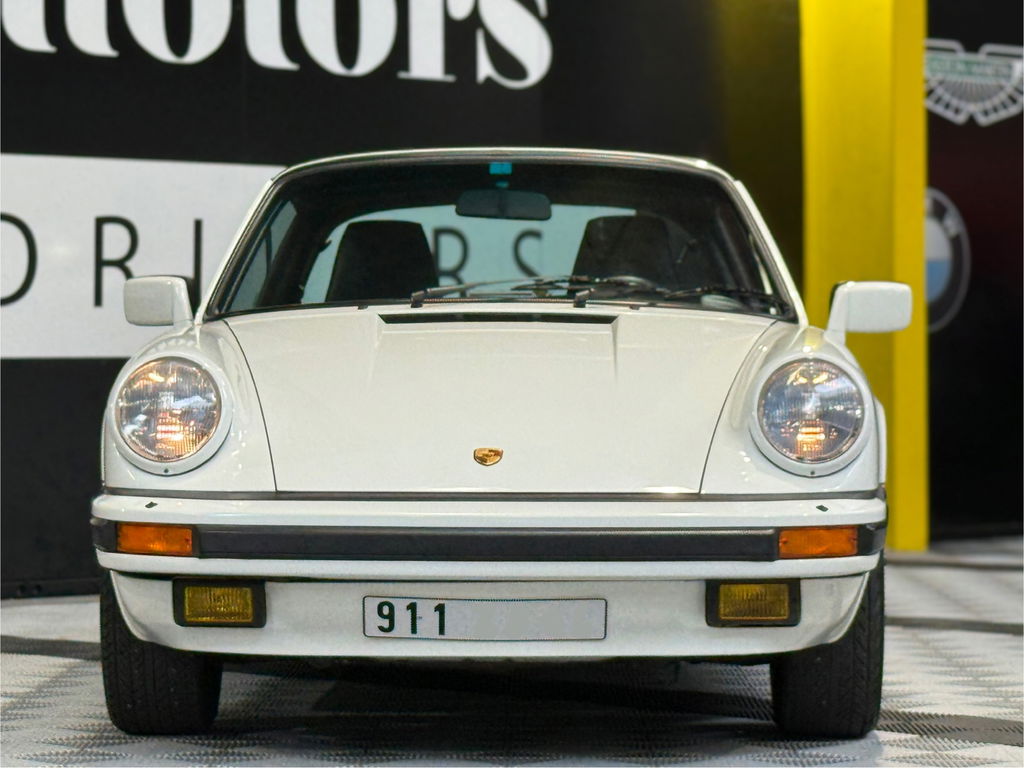 Porsche 911 Carrera 3.2