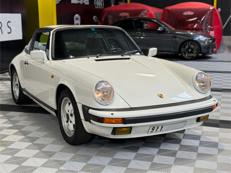 Porsche 911 Carrera 3.2