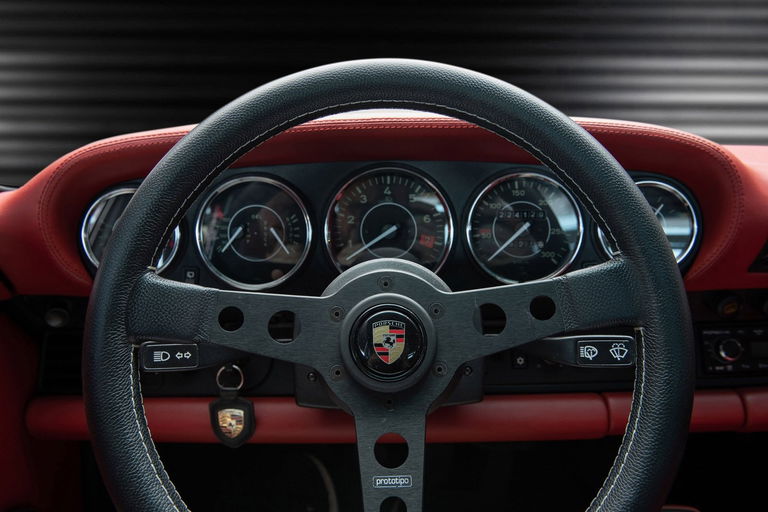 Porsche 911 Backdate