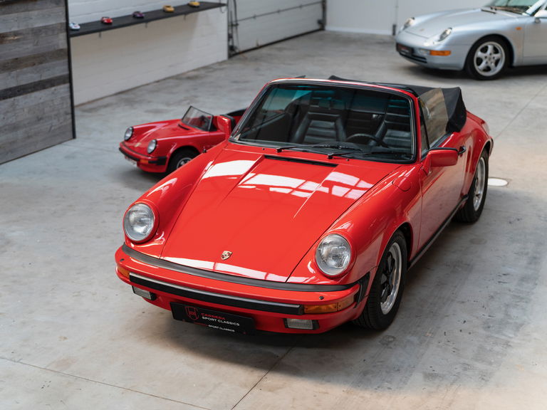 Porsche 911 Carrera 3.2 (US)