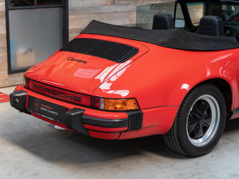 Porsche 911 Carrera 3.2 (US)