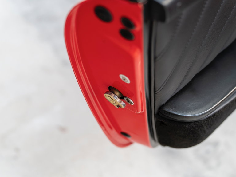 Porsche 911 Carrera 3.2 (US)